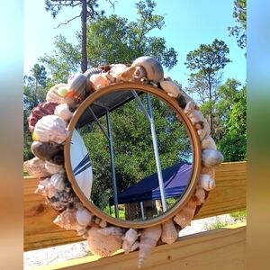 SEASHELL MIRROR